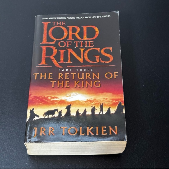 5/$25 The Lord of the Rings Book Set Part 1 Part 3 Paperbacks JRR TOLKIEN - Picture 6 of 10